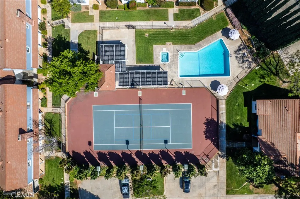 Additional image 43 of 56 Dearborn Cir, Redlands, CA 92374