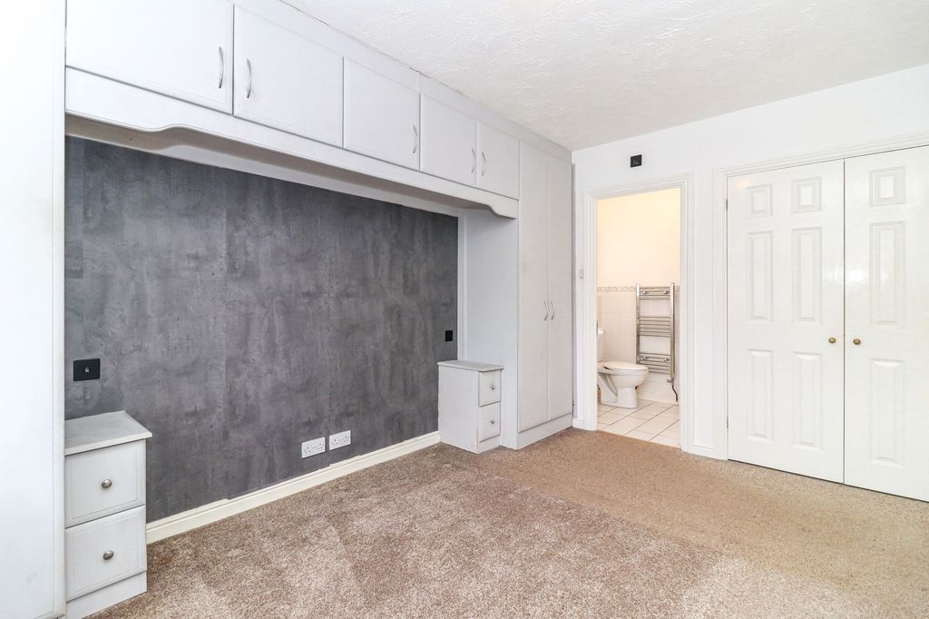 Additional image 10 of 4 bed detached house for salePeacock Walk, Abbots Langley WD5