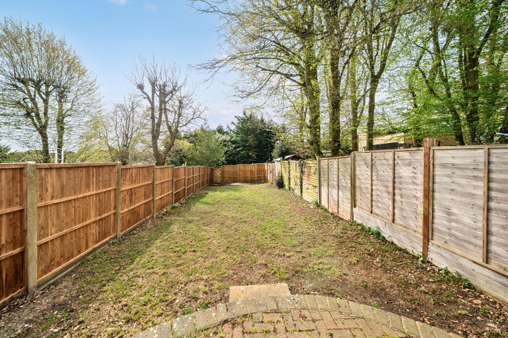 Additional image 2 of Wells Close, Harpenden, AL5