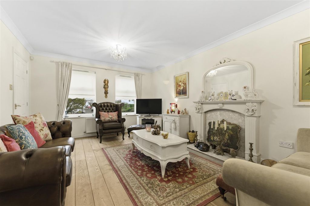 Additional image 6 of 4 bed detached house for saleStarlight View, Westward Rise, Marine Heights, Barry CF62