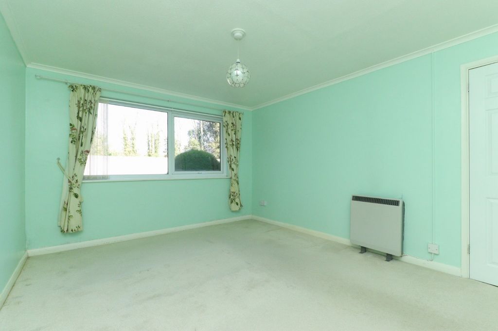 Additional image 5 of 2 bed flat for saleAlpha Road, Birchington, Kent CT7