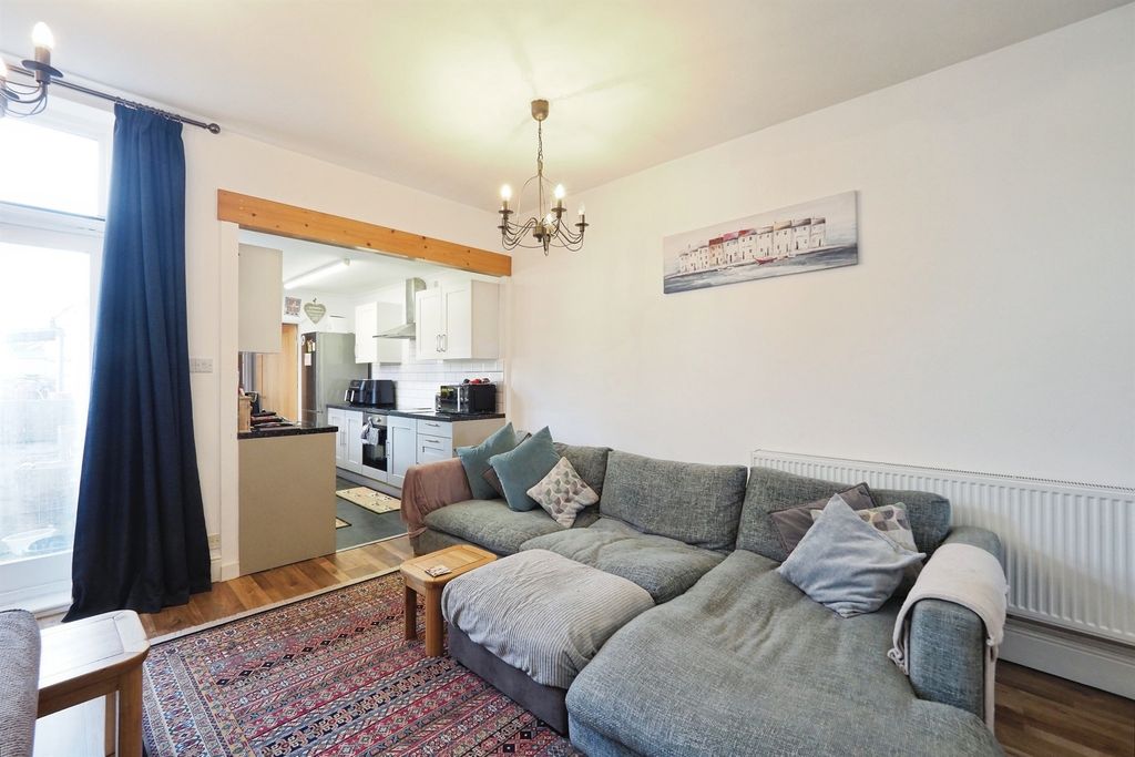 Additional image 3 of 3 bed semi-detached house for saleStation Road, Kegworth, Derby DE74