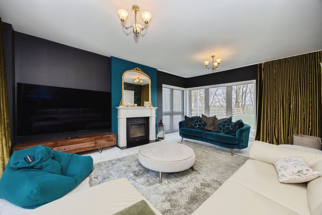 Additional image 4 of 5 bed detached house for saleLeveret Lane, Ashford TN24