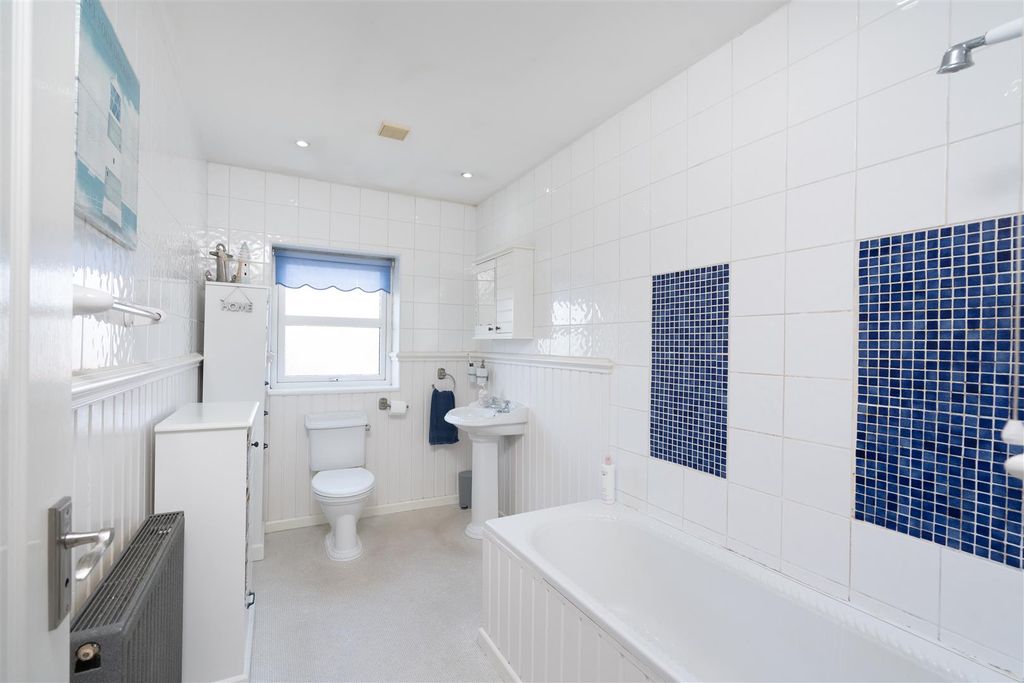 Additional image 18 of 4 bed detached house for saleBlue Hill Lane, Wortley, Leeds LS12