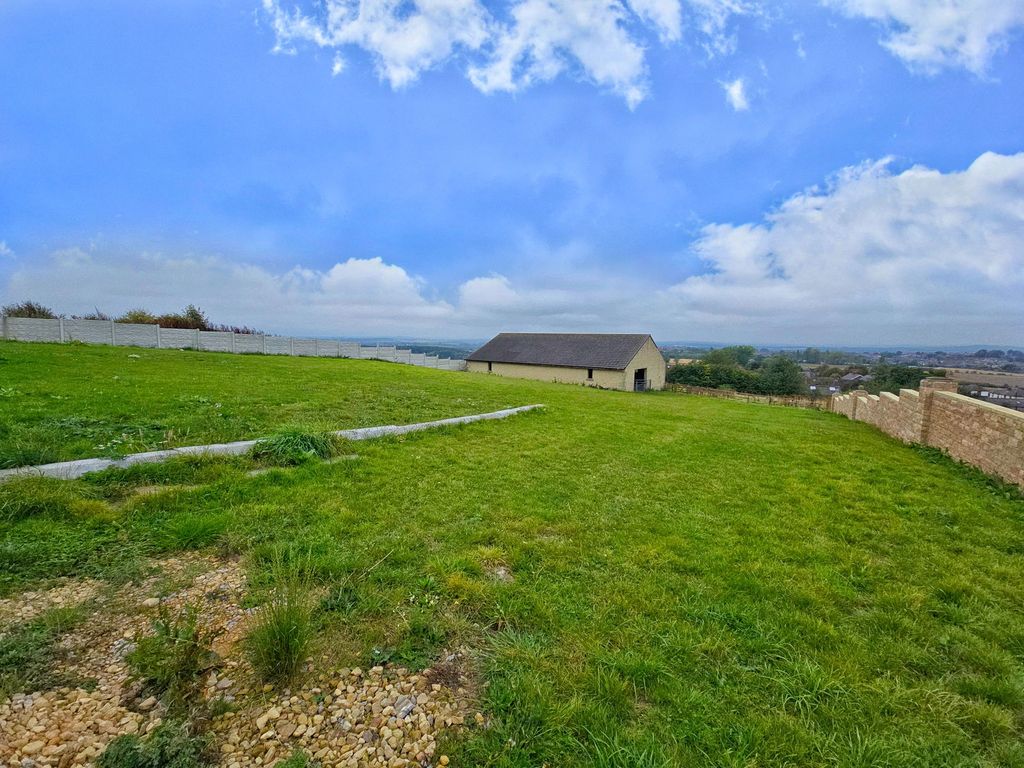Additional image 30 of 3 bed bungalow for saleCliff Lane, Brierley, Barnsley S72