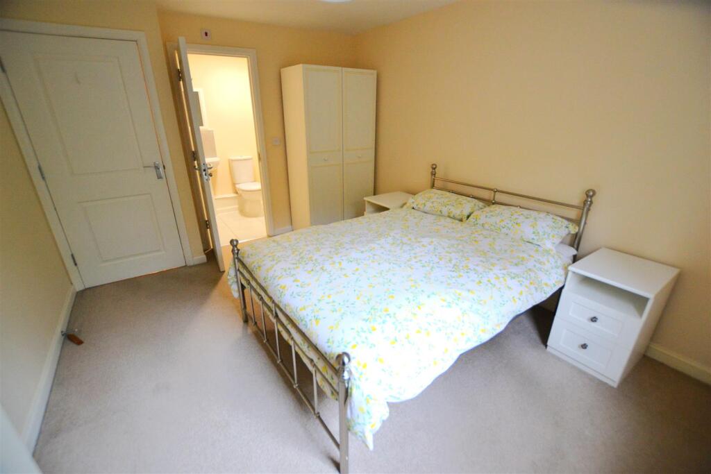 Additional image 8 of Sparrowhawk Place, Hatfield