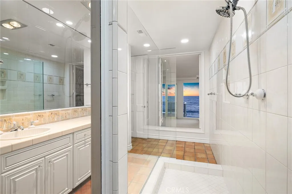 Additional image 26 of 647 Sleepy Hollow Ln, Laguna Beach, CA 92651