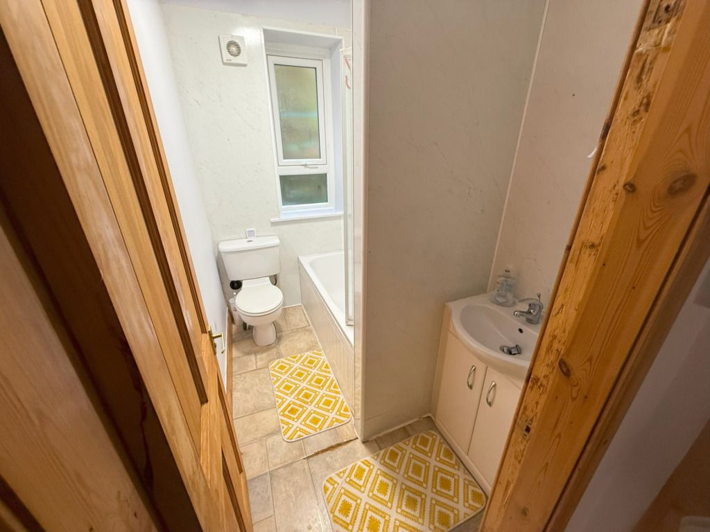 Additional image 6 of 2 bed flat for sale13 East Bay, Mallaig PH41