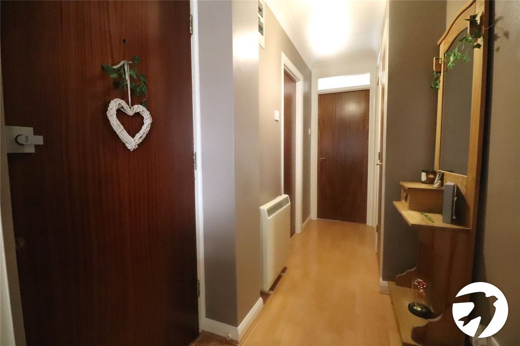 Additional image 5 of 2 bed flat for saleCheshunt Road, Belvedere DA17