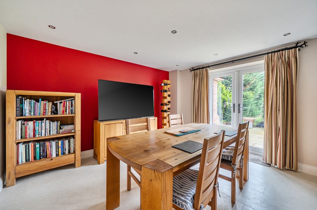 Additional image 13 of 5 bed detached house for saleChurch Lane, Arborfield, Berkshire RG2