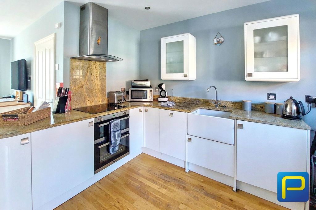 Additional image 3 of 2 bed barn conversion for saleBelford NE70