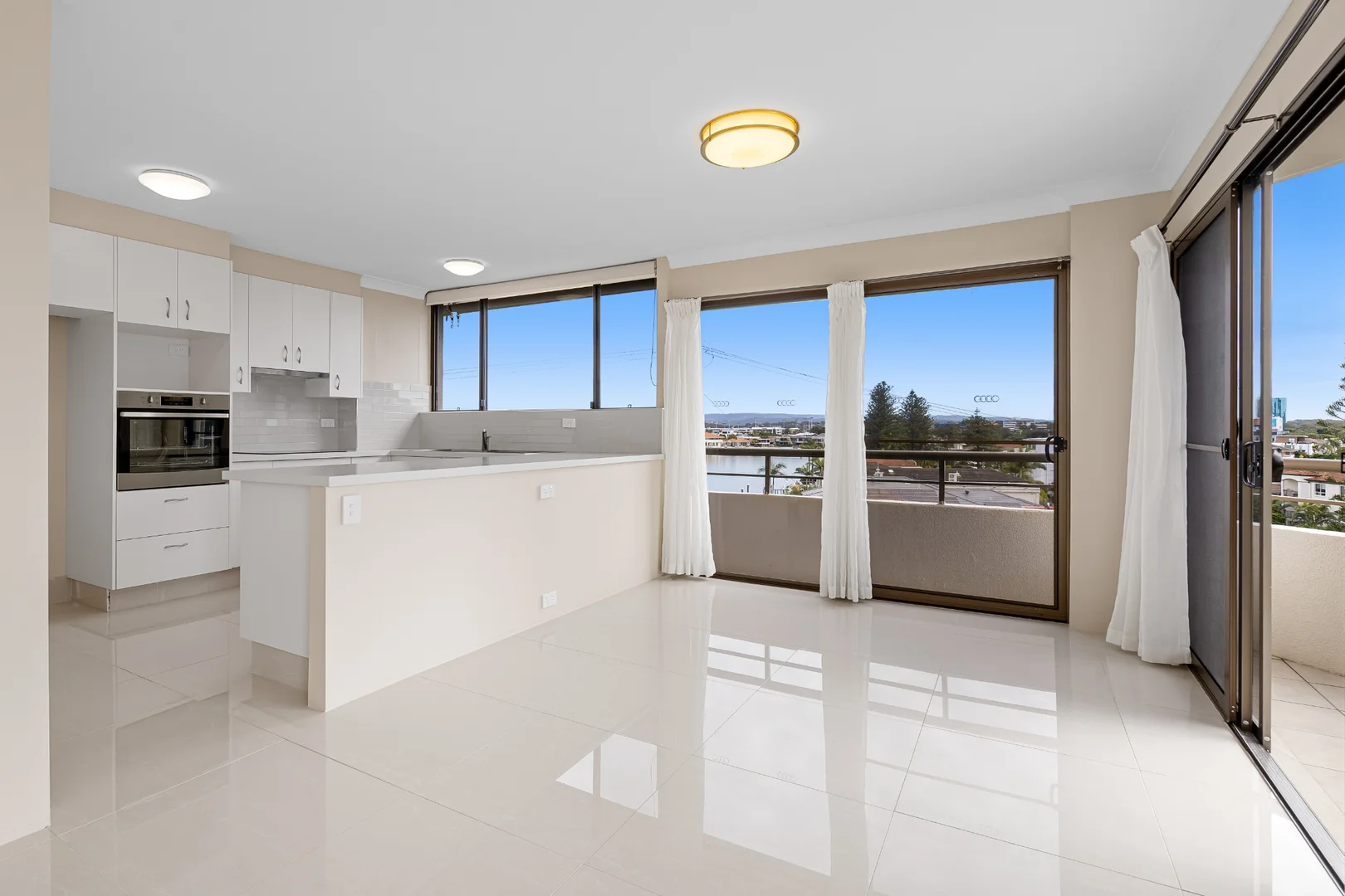 Additional image 5 of 21/1 Peninsular Drive, Surfers Paradise QLD 4217