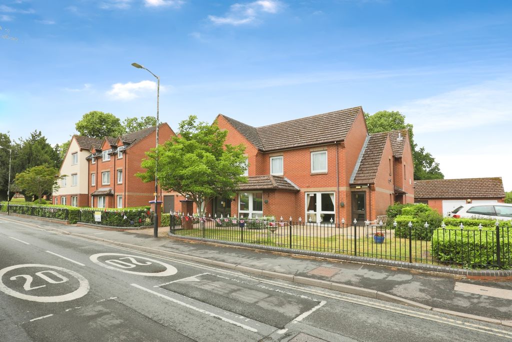 Additional image 15 of 1 bed flat for saleMalin Court, Alcester B49