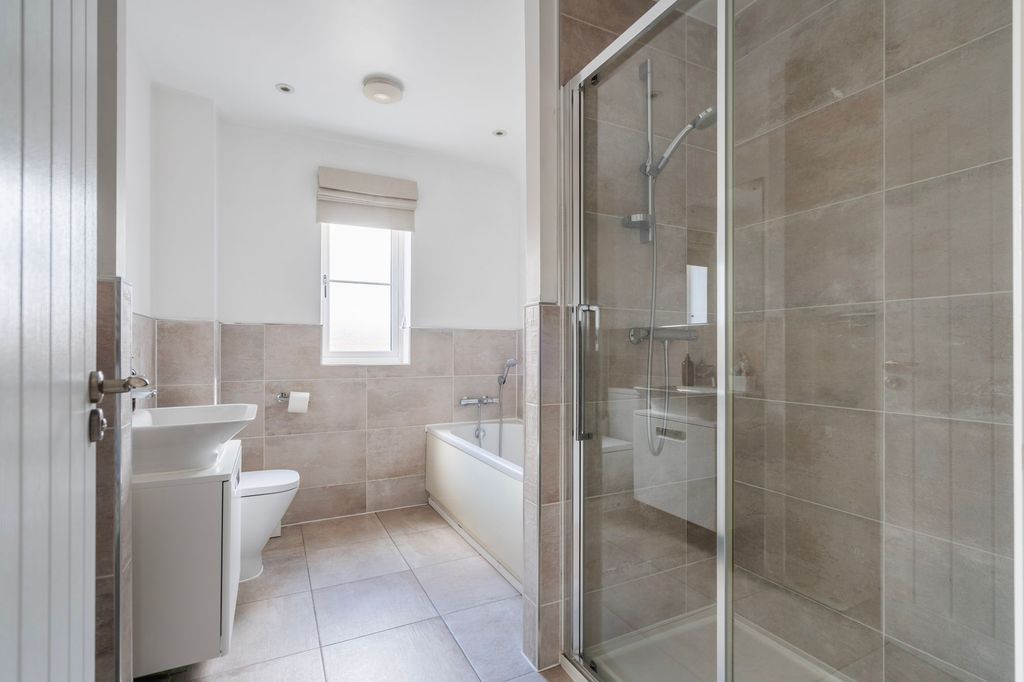 Additional image 15 of 4 bed detached house for saleHarebell Road, Attleborough NR17