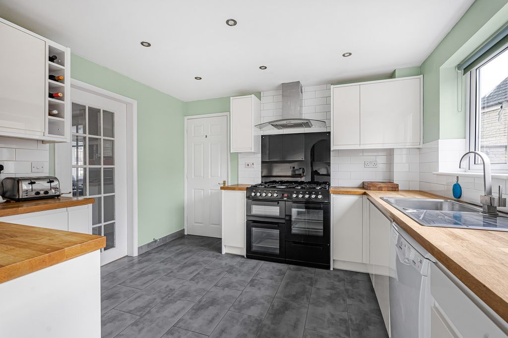 Additional image 27 of 4 bed detached house for salePurslane Drive, Bicester OX26