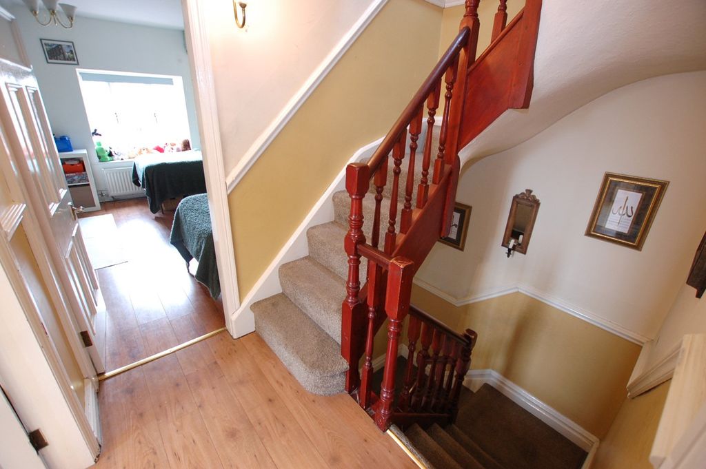 Additional image 3 of 3 bed semi-detached house for saleCurrier Lane, Ashton-Under-Lyne, Greater Manchester OL6