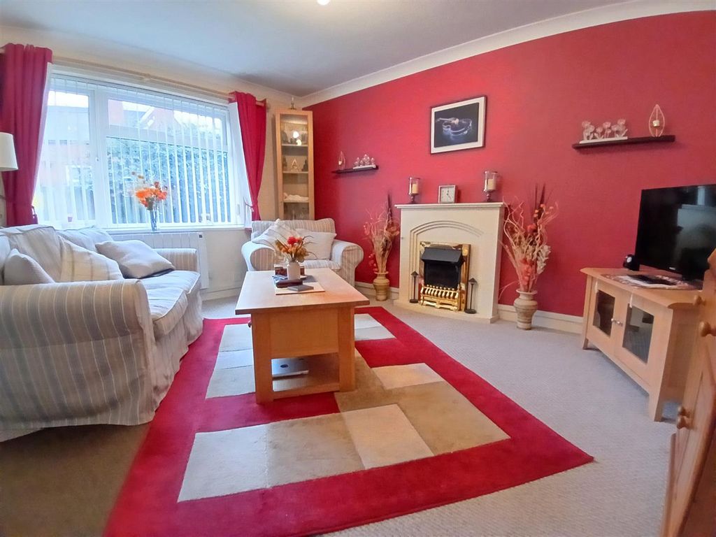 Additional image 2 of 2 bed flat for saleSimon Close, Nuneaton CV11