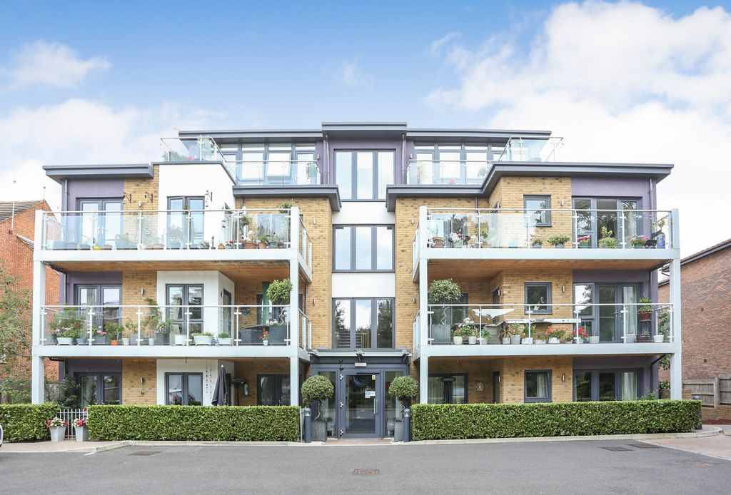 Additional image 17 of 2 bed flat for sale57 Albemarle Road, Beckenham BR3