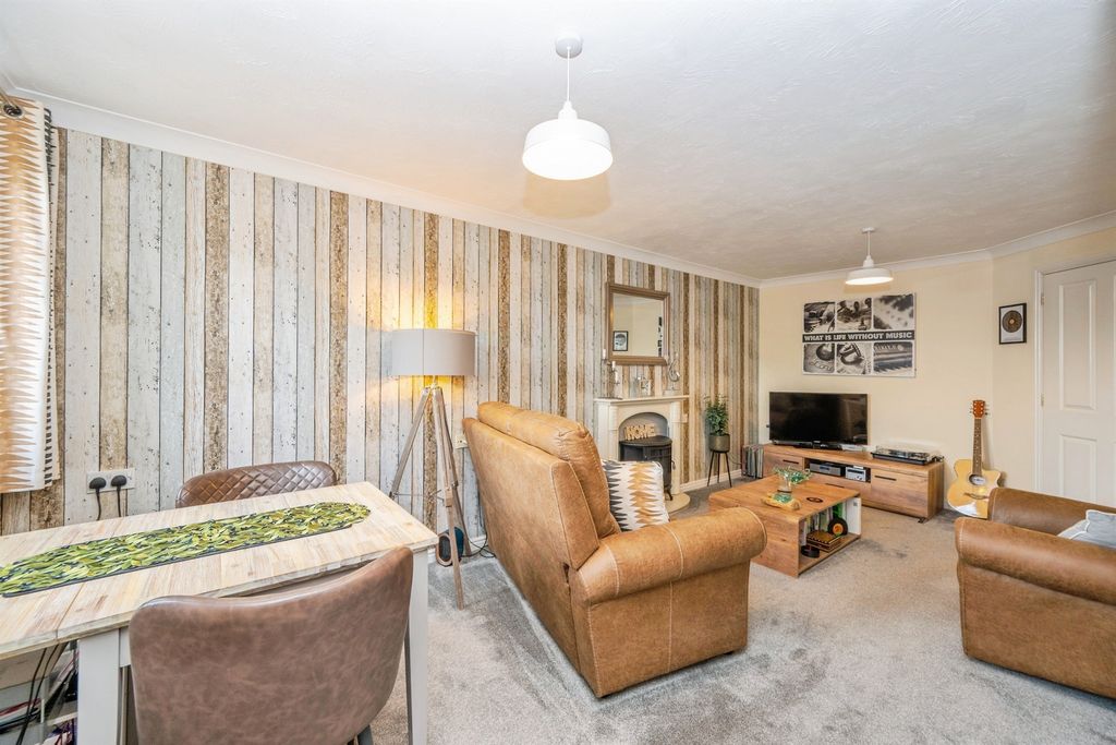 Additional image 7 of 1 bed flat for salePark View, Ashbourne DE6