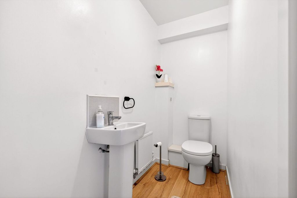 Additional image 15 of 2 bed terraced house for saleCarter Drive, Edinburgh EH17
