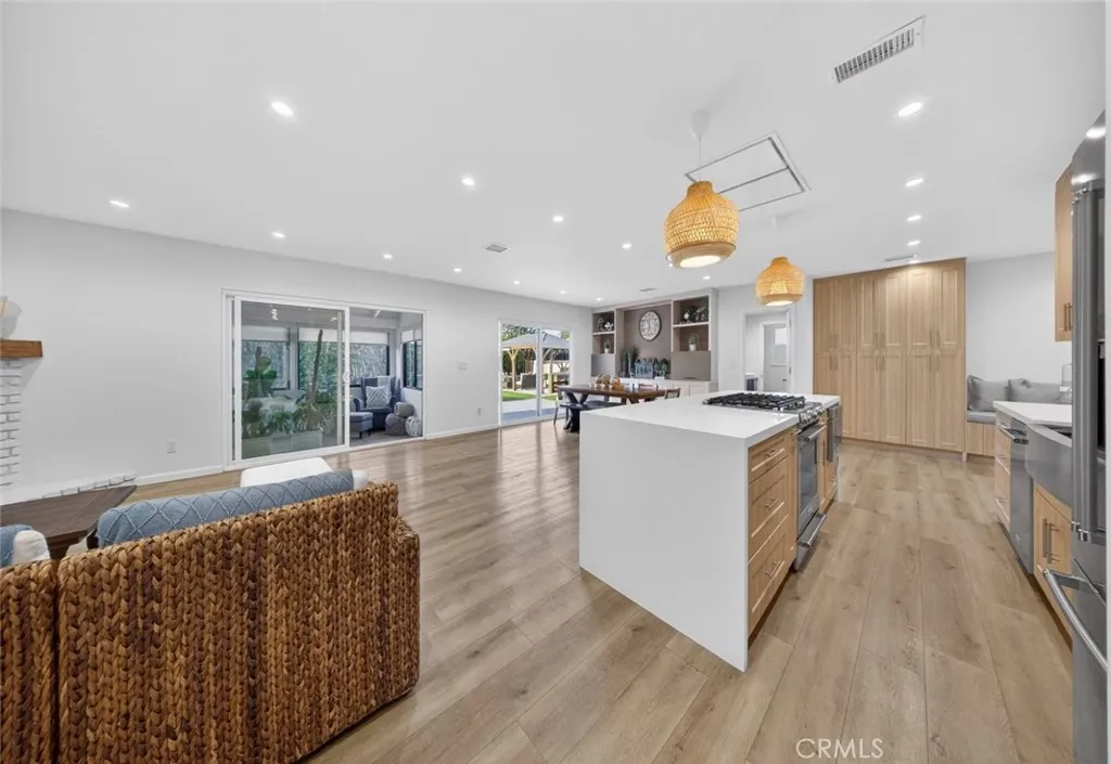 Additional image 71 of 17831 Fullerfarm Street, Northridge, CA 91325