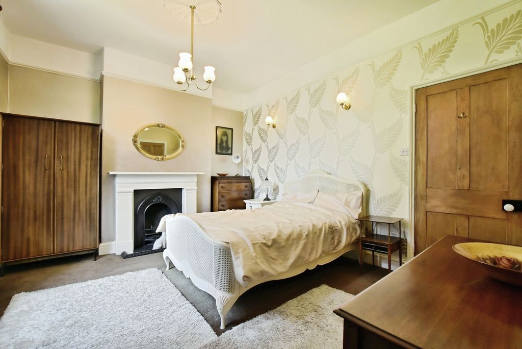 Additional image 15 of 2 bed end terrace house for saleOsbourne Place, Altrincham WA14