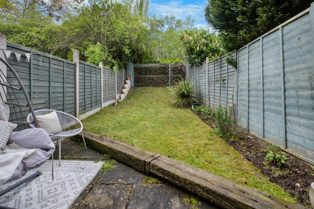 Additional image 16 of Shaftesbury Close, Bromsgrove B60 2RB