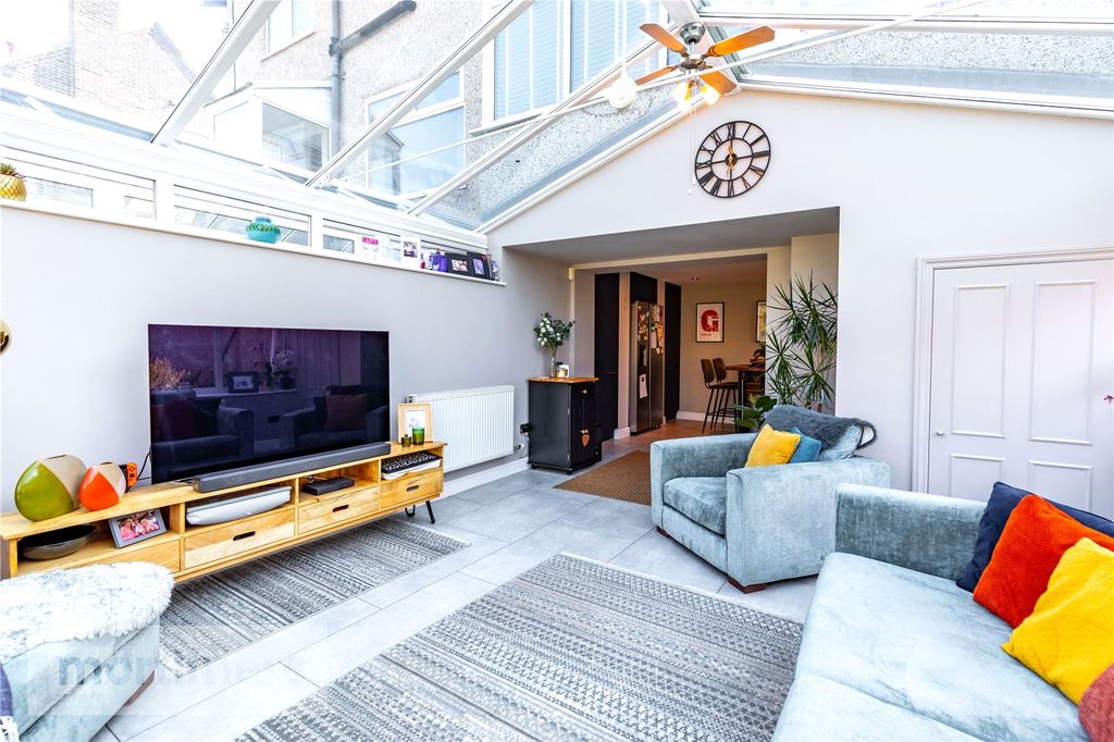 Additional image 25 of 4 bed semi-detached house for saleBurnley Road, Accrington, Lancashire BB5