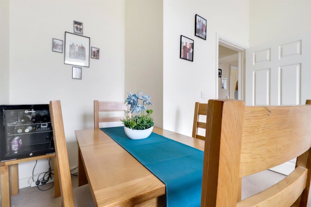 Additional image 7 of 2 bed flat for saleMarket Place, Bideford, Devon EX39