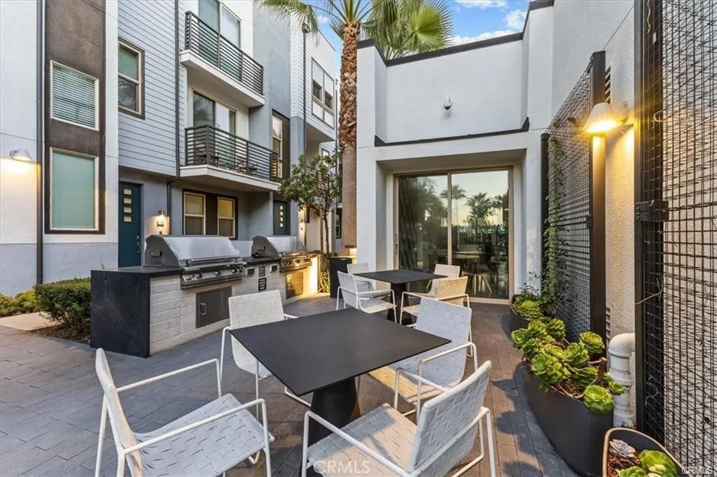 Additional image 35 of 302 Placemark, Irvine, CA 92614