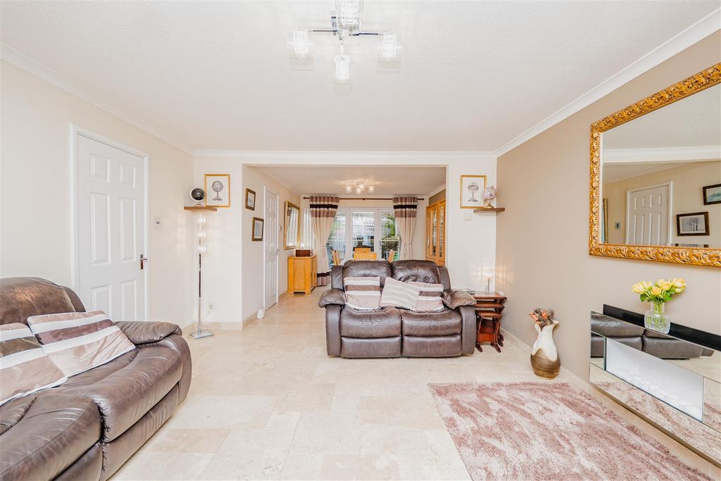 Additional image 6 of 5 bed detached house for saleSherbourne Close, Barry CF62