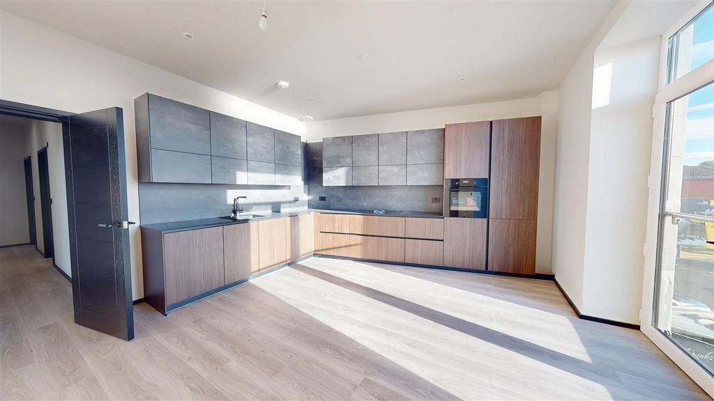 2 bed flat for saleApartment Four, Elysium, The Old Harbour CF62 photo 3