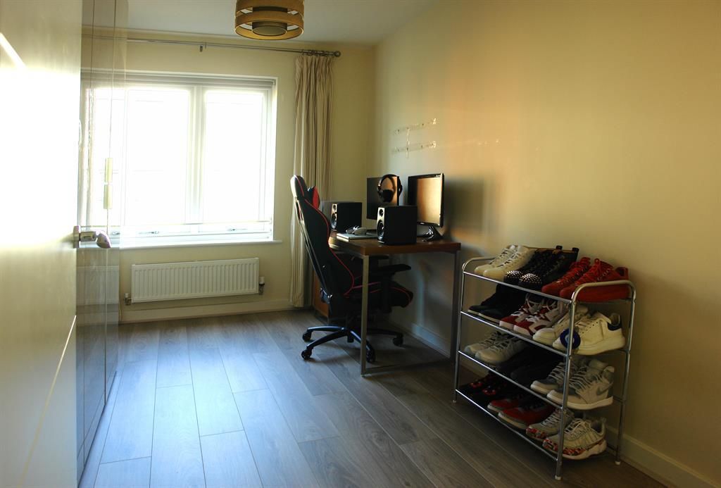 Additional image 9 of 2 bed flat for salePilots View, Chatham ME4