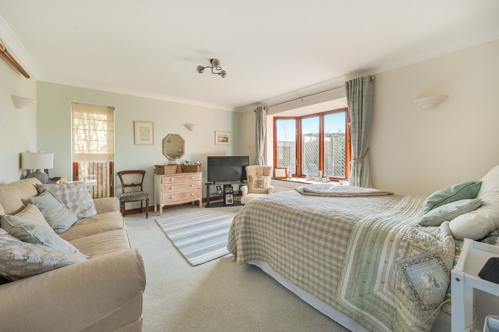 Additional image 11 of 5 bed detached house for saleHigh Street, Abingdon OX14