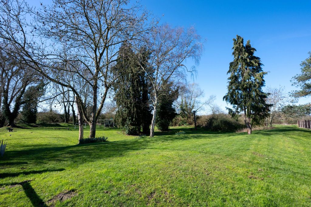 Additional image 2 of 2 bed terraced house for saleWillow Close, Alcester B49
