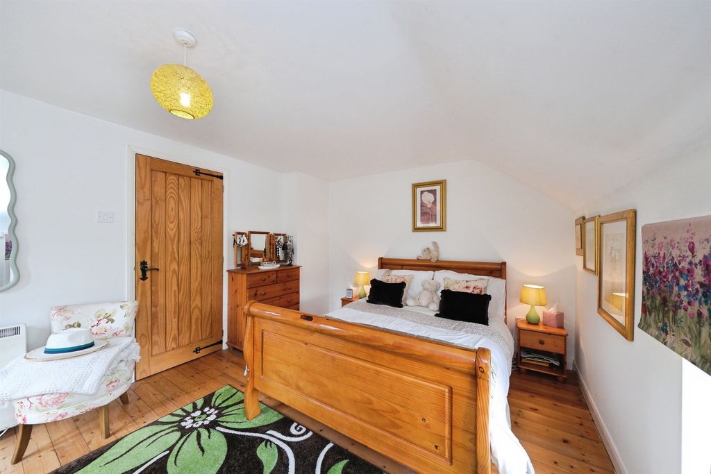 Additional image 13 of 3 bed barn conversion for saleBrooklet Farm, Castle Donington, Derby DE74