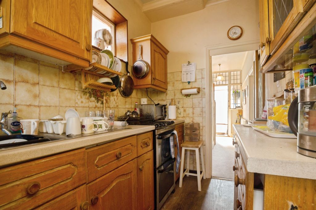 Additional image 6 of 3 bed semi-detached house for saleDownton Rise, Rumney, Cardiff CF3