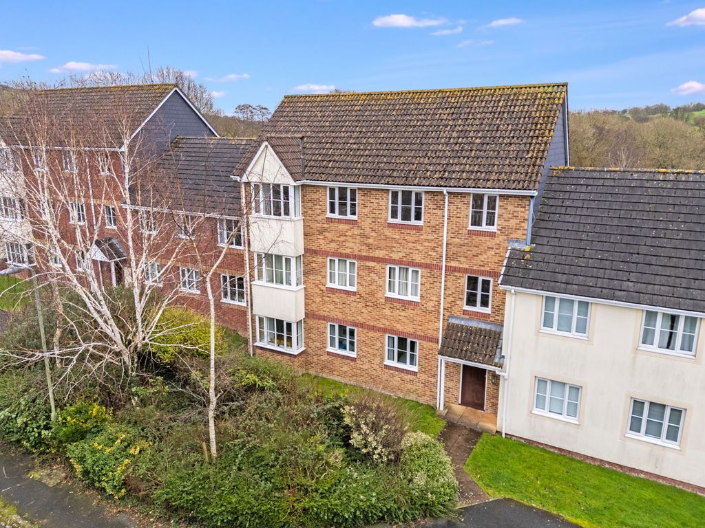Additional image 3 of 2 bed flat for saleWestacott Meadow, Barnstaple EX32
