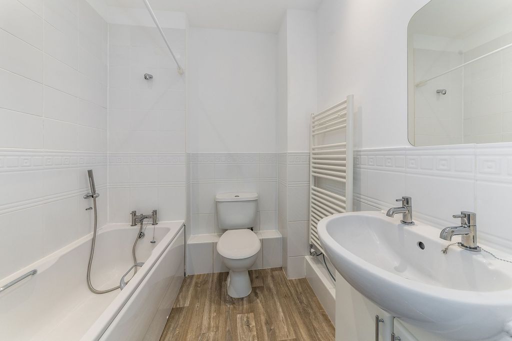 Additional image 11 of 2 bed flat for salePenlon Place, Abingdon OX14