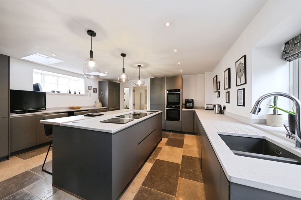Additional image 7 of 5 bed link detached house for saleGrimesgate, Diseworth, Derby DE74