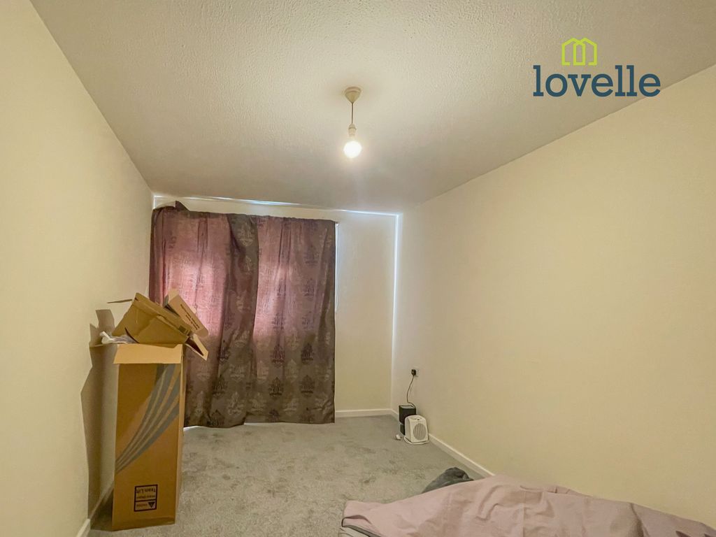 Additional image 5 of 2 bed flat for salePinewood Crescent, Grimsby DN33