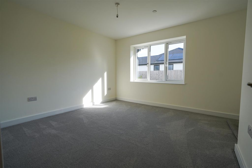 Additional image 19 of 3 bed detached bungalow for saleGolwg Y Garreg Las, Ammanford SA18