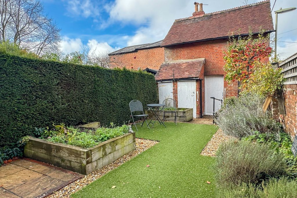 Additional image 16 of 3 bed end terrace house for saleEdward Terrace, Alresford SO24