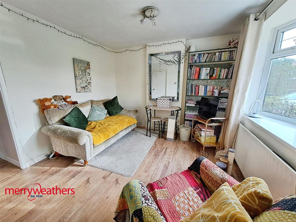 Additional image 5 of 2 bed flat for saleCloverlands Drive, Staincross, Barnsley S75