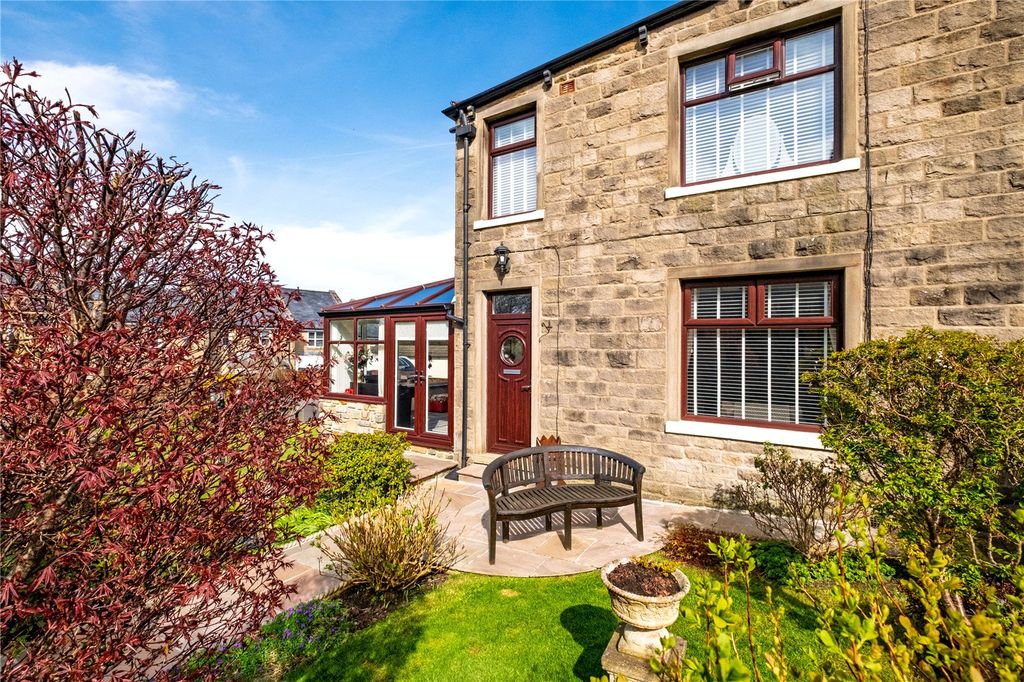 Additional image 26 of 3 bed end terrace house for saleRosemount Avenue, Barnoldswick, Lancashire BB18
