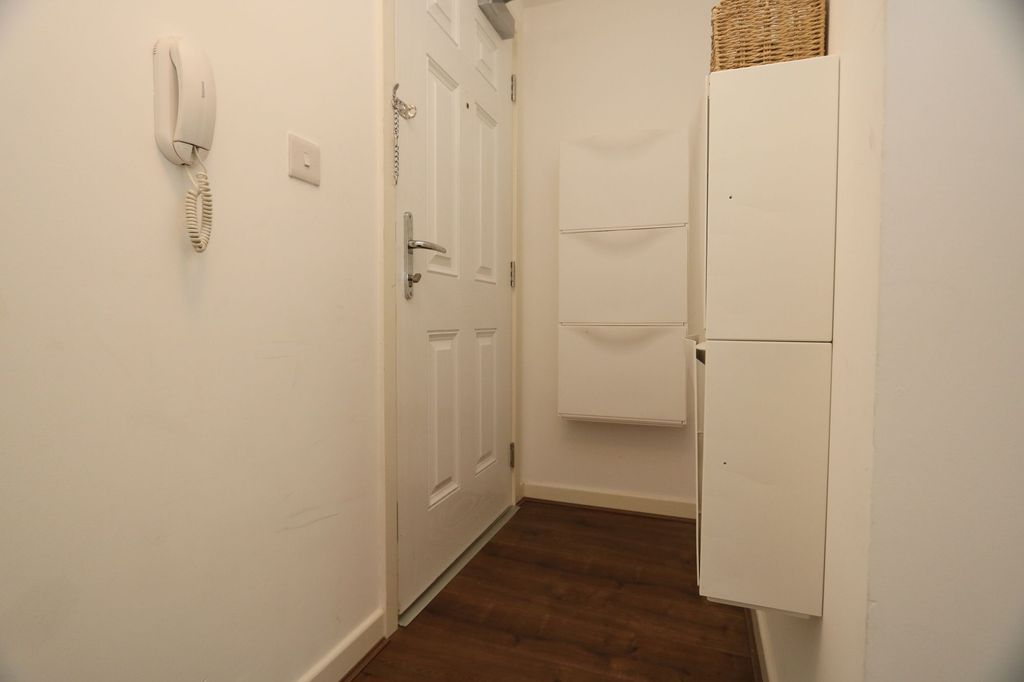 Additional image 3 of 2 bed flat for saleNeptune Road, Barry CF62