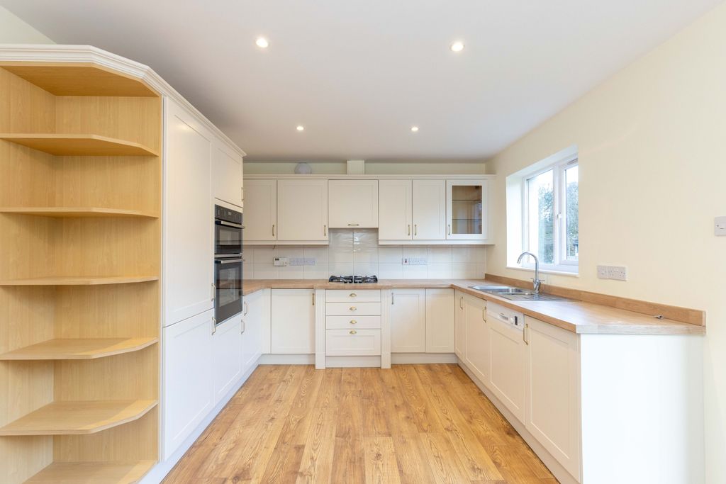 Additional image 9 of 5 bed detached house for sale2 Millbank, Balerno EH14