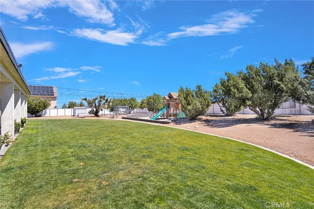 Additional image 120 of 8421 Macron St, Oak Hills, CA 92344