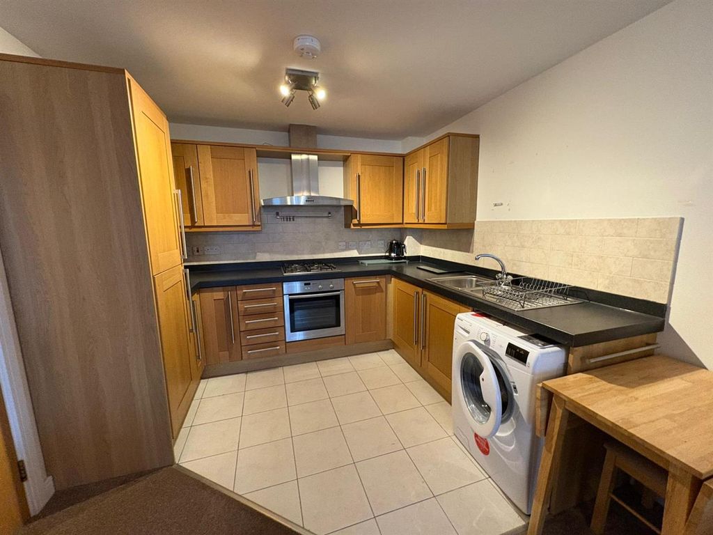 Additional image 2 of 2 bed flat for saleMarine Road, Rhos On Sea, Colwyn Bay LL28