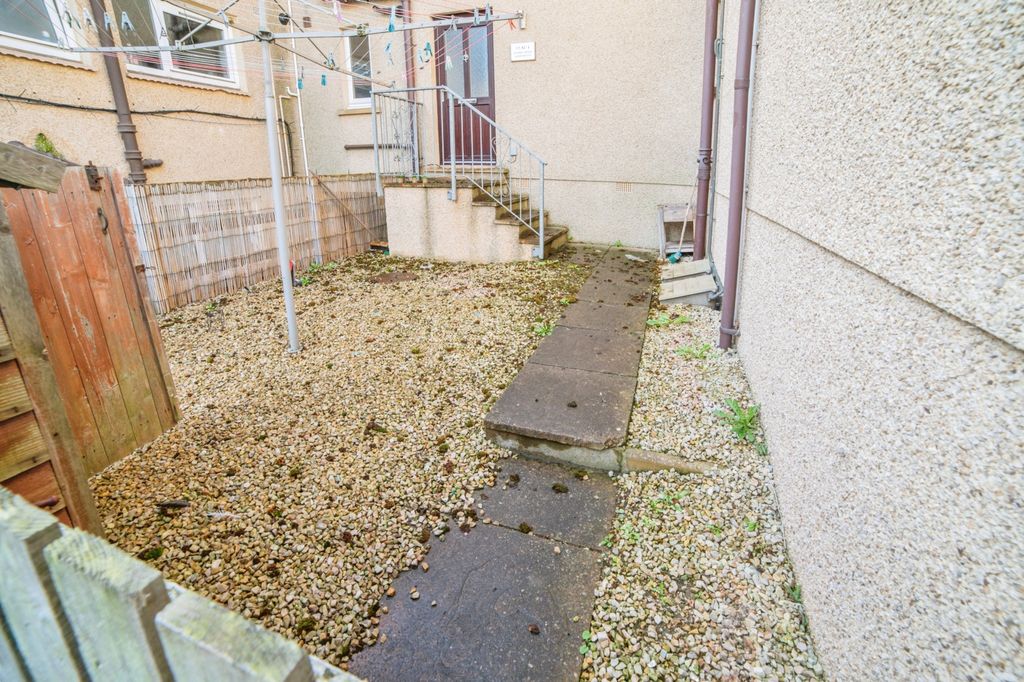 Additional image 14 of 2 bed flat for saleQuarry Road, Lossiemouth IV31